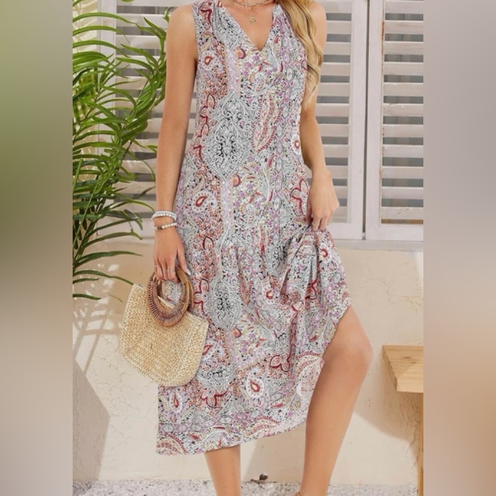 Trary Multicolor Paisley Maxi Dress
